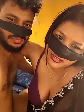 Radhikadavi879 online show from 10/20/25, 06:52