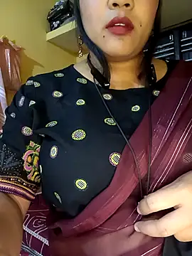 Radhikadavi879 online show from 03/03/25, 03:22