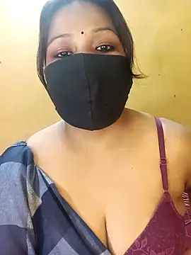 Radhikadavi879 online show from 03/19/25, 07:29