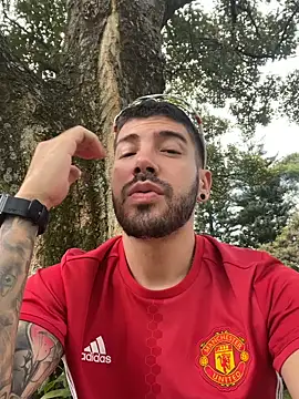Guyinthemountain online show from 09/17/25, 06:10