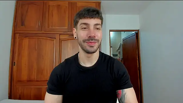 Guyinthemountain online show from 06/24/26, 04:16