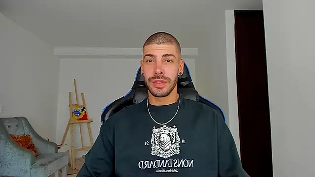 Guyinthemountain online show from 12/02/24, 04:15