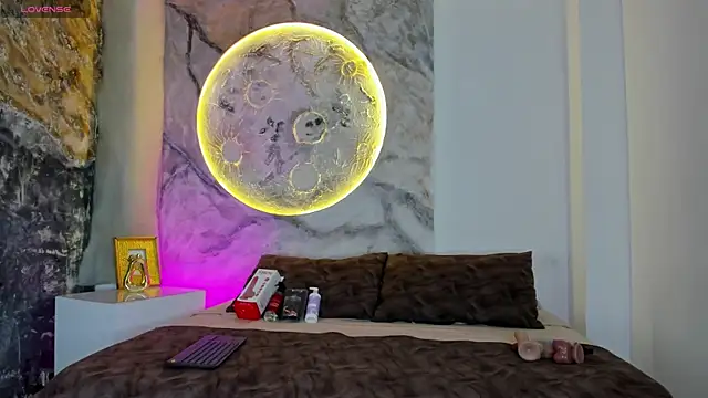 JulietaKane online show from 01/11/26, 04:08