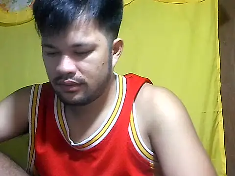 Snapshot of HairyHottestpinoyHandsome chatting on 07/11/26, 12:44 HairyHottestpinoyHandsome online show from 07/11/26, 12:44