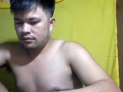 Snapshot of HairyHottestpinoyHandsome chatting on 07/04/26, 03:16 HairyHottestpinoyHandsome online show from 07/04/26, 03:16