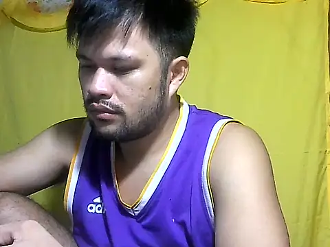 Snapshot of HairyHottestpinoyHandsome chatting on 07/14/26, 11:55 HairyHottestpinoyHandsome online show from 07/14/26, 11:55