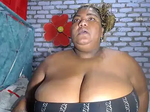 Snapshot of bustyboobsperver chatting on 09/13/25, 06:13 bustyboobsperver online show from 09/13/25, 06:13