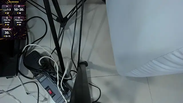 TOWERS21  online show from 02/14/25, 02:07