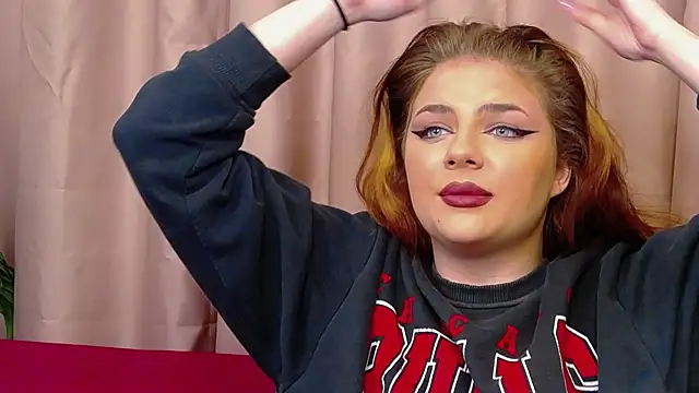 SophieRossie online show from 12/10/24, 05:50