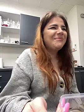 SophieRossie online show from 12/06/24, 08:32