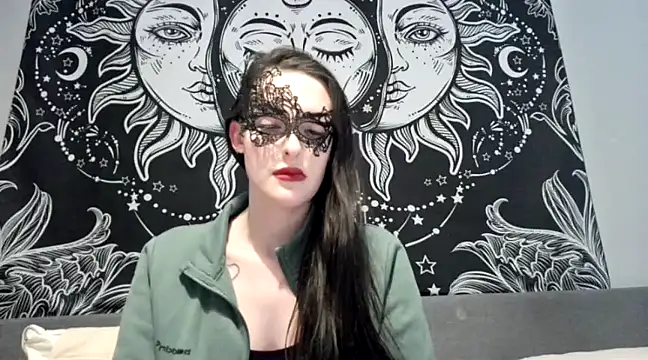 LexiSnowUK online show from 02/26/25, 09:44