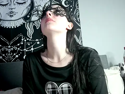 LexiSnowUK online show from 02/03/25, 08:46