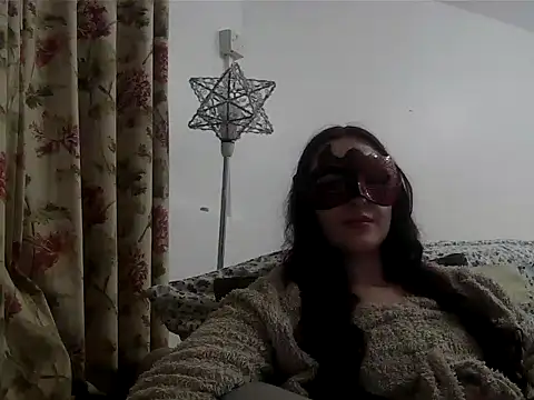 LexiSnowUK online show from 02/02/26, 09:58