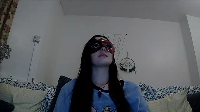 Snapshot of LexiSnowUK chatting on 01/09/26, 09:44 LexiSnowUK online show from 01/09/26, 09:44