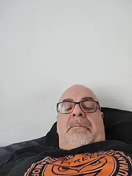 Satiro Sevilla online show from 02/02/26, 02:49