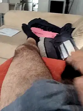 Snapshot of Satiro_Sevilla chatting on 02/24/25, 04:04 Satiro Sevilla online show from 02/24/25, 04:04