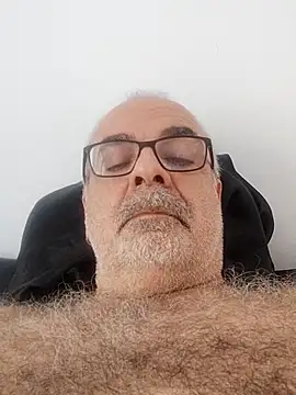 Snapshot of Satiro_Sevilla chatting on 10/01/25, 04:11 Satiro Sevilla online show from 10/01/25, 04:11