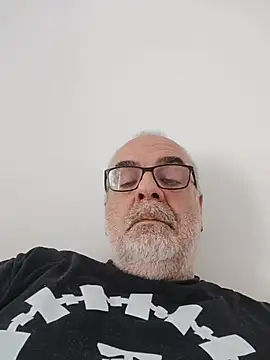 Satiro Sevilla online show from 03/24/26, 09:42