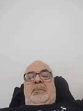 Satiro Sevilla online show from 01/16/26, 01:42