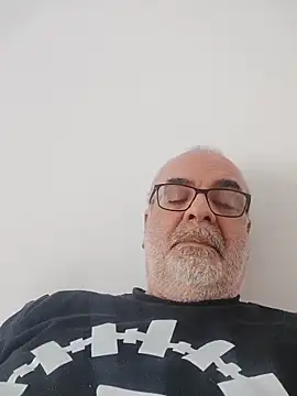 Satiro Sevilla online show from 03/23/26, 03:12