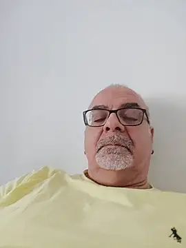 Satiro Sevilla online show from 02/14/26, 09:53