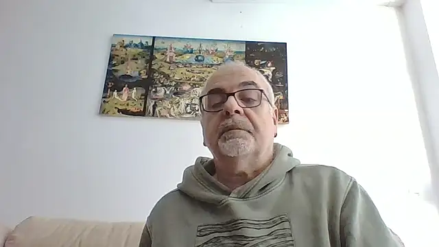 Snapshot of Satiro_Sevilla chatting on 11/26/25, 10:26 Satiro Sevilla online show from 11/26/25, 10:26