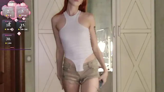 Snapshot of hard_candyy chatting on 06/19/26, 05:30 hard candyy online show from 06/19/26, 05:30