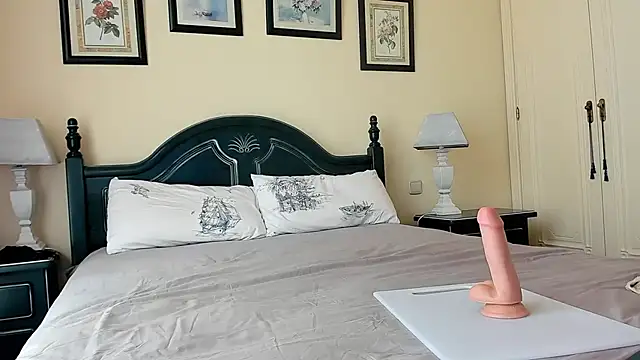 Snapshot of adarabu chatting on 11/14/25, 06:11 adarabu online show from 11/14/25, 06:11