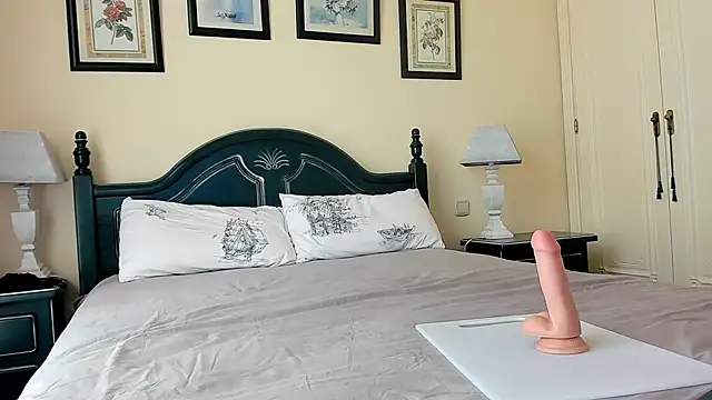 Snapshot of adarabu chatting on 11/29/25, 09:59 adarabu online show from 11/29/25, 09:59