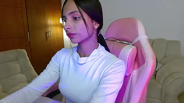 AnnitaSerna  online show from 03/26/26, 03:38