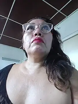 anniecoopeer online show from 02/09/26, 04:38