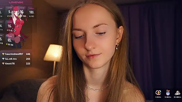 EsmaCarll online show from 03/15/25, 11:39