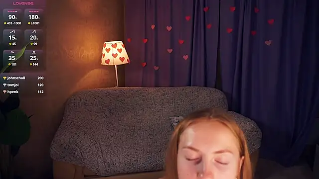 EsmaCarll online show from 03/03/25, 12:01