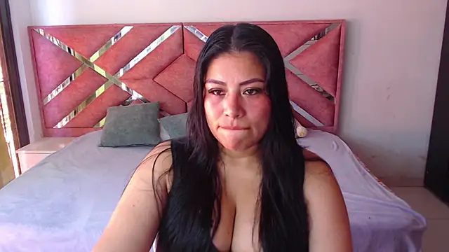 Snapshot of moan_sex2 chatting on 06/20/26, 08:36 moan sex2 online show from 06/20/26, 08:36
