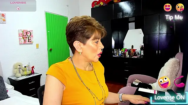 Angelina Stone 65 online show from 02/22/26, 01:19