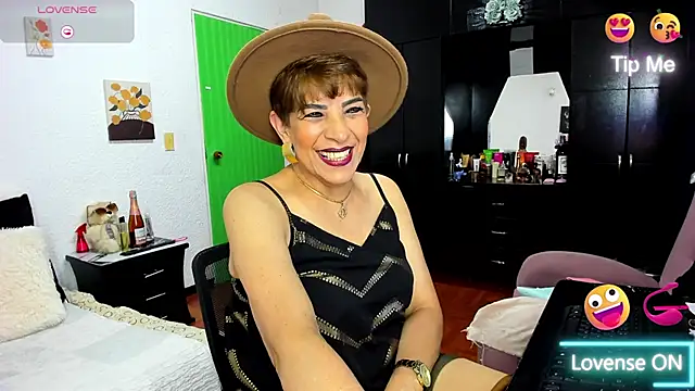 Angelina Stone 65 online show from 03/12/26, 12:05