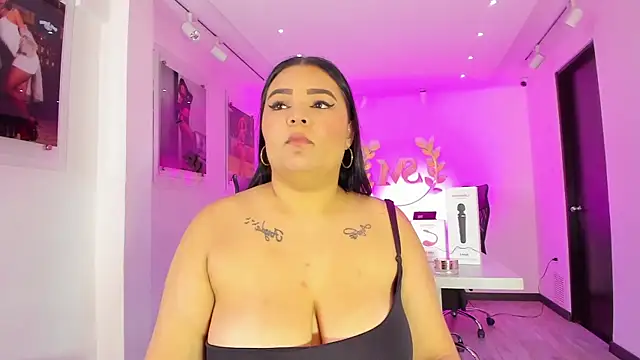 KatyaPittman online show from 04/12/26, 01:03