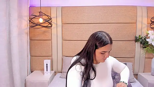 KatyaPittman online show from 10/26/25, 12:05