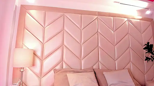 Snapshot of NairobiLee chatting on 04/16/26, 10:16 NairobiLee online show from 04/16/26, 10:16