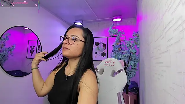 Tiara rr online show from 02/08/26, 03:26