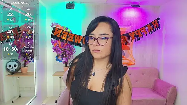 Tiara rr online show from 11/03/25, 07:39