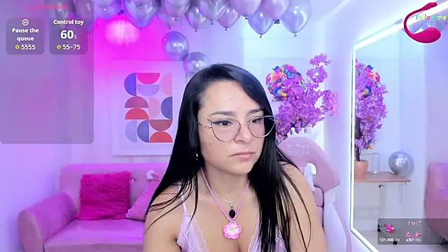 Tiara rr online show from 09/12/25, 07:24
