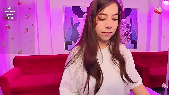 Ema louis  online show from 03/02/25, 12:03