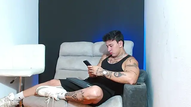 JUSTIN FULLER1 online show from 02/25/26, 11:15