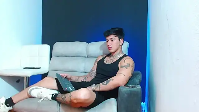 JUSTIN FULLER1 online show from 03/20/26, 05:47