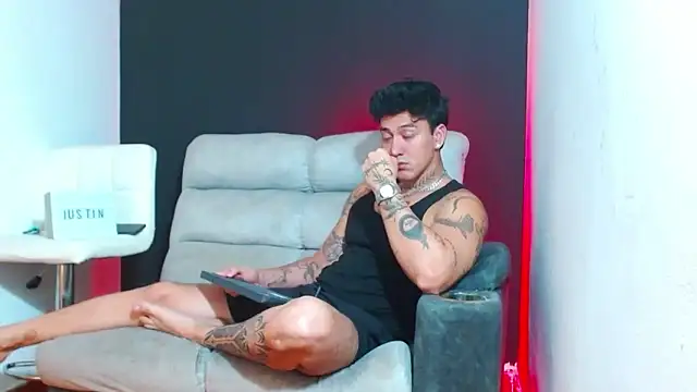 JUSTIN FULLER1 online show from 02/19/26, 09:01