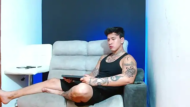 JUSTIN FULLER1 online show from 04/02/26, 09:21