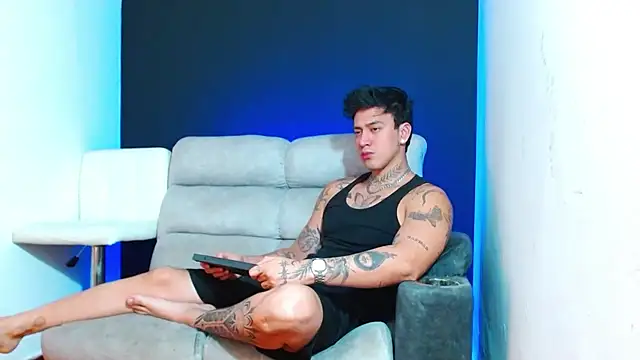 JUSTIN FULLER1 online show from 02/14/26, 07:47