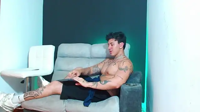 JUSTIN FULLER1 online show from 03/12/26, 07:12