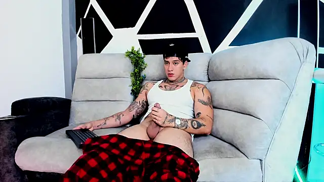 JUSTIN FULLER1 online show from 10/09/25, 09:26